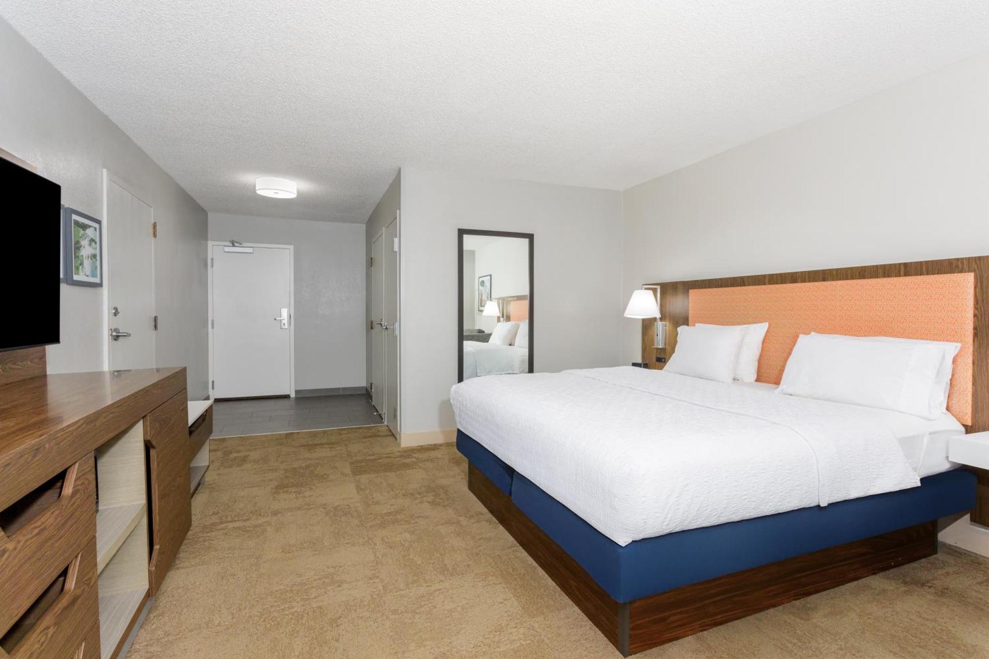 Hampton Inn Jacksonville - I-95 Central Room photo