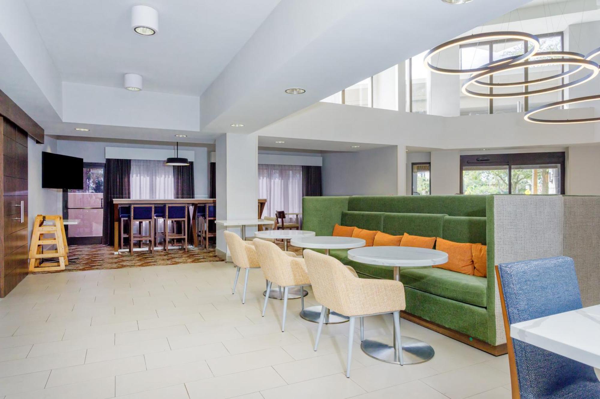 Hampton Inn Jacksonville - I-95 Central Exterior photo